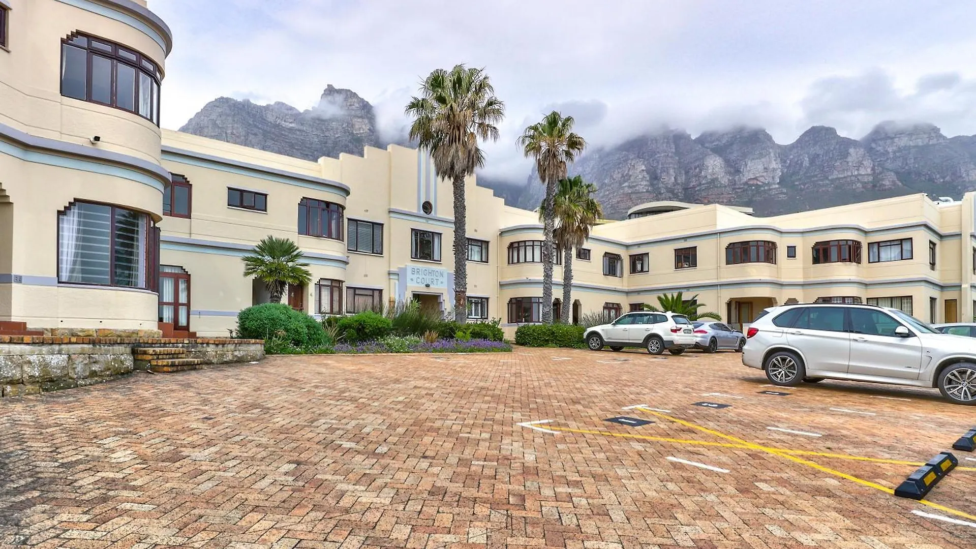 Camps Bay Family Apartments Cape Town