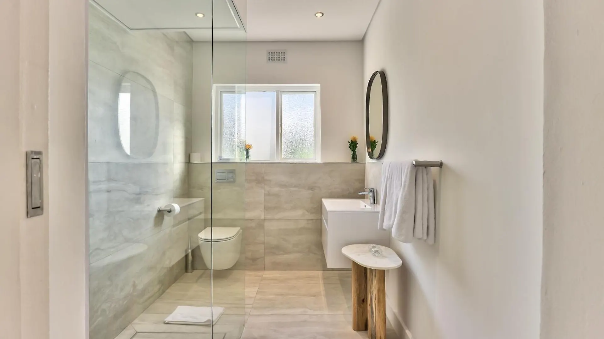Camps Bay Family Apartments Cape Town